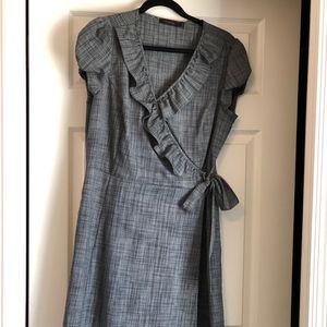 Short sleeve gray ruffle front wrap dress